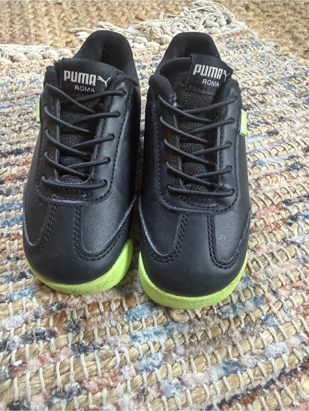 Puma indoor soccer sneakers